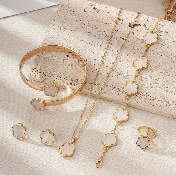 Exquisite Flower Design Stud Earrings & Necklace & Ring & Bangle & Bracelet Elegant Simple Style Delicate Jewelry Set